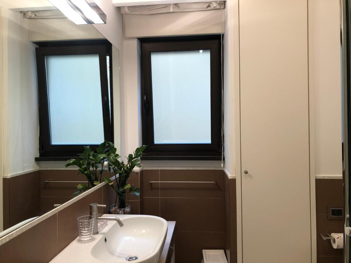 Visconti Apartment. Рим Екстериор снимка